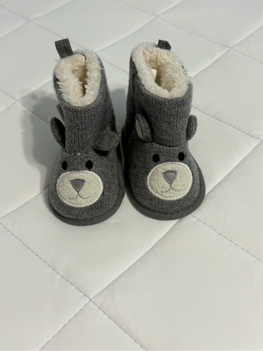 NWOT-Kids Grey Bear Cozy Booties - Plush Lined Toddler Shoes
